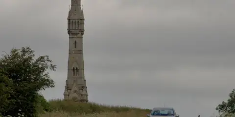 An image depicting the trail Tatton Sykes Monument - Cottam Well Dale - Cottam and Phillip's Slack and its surrounding area.