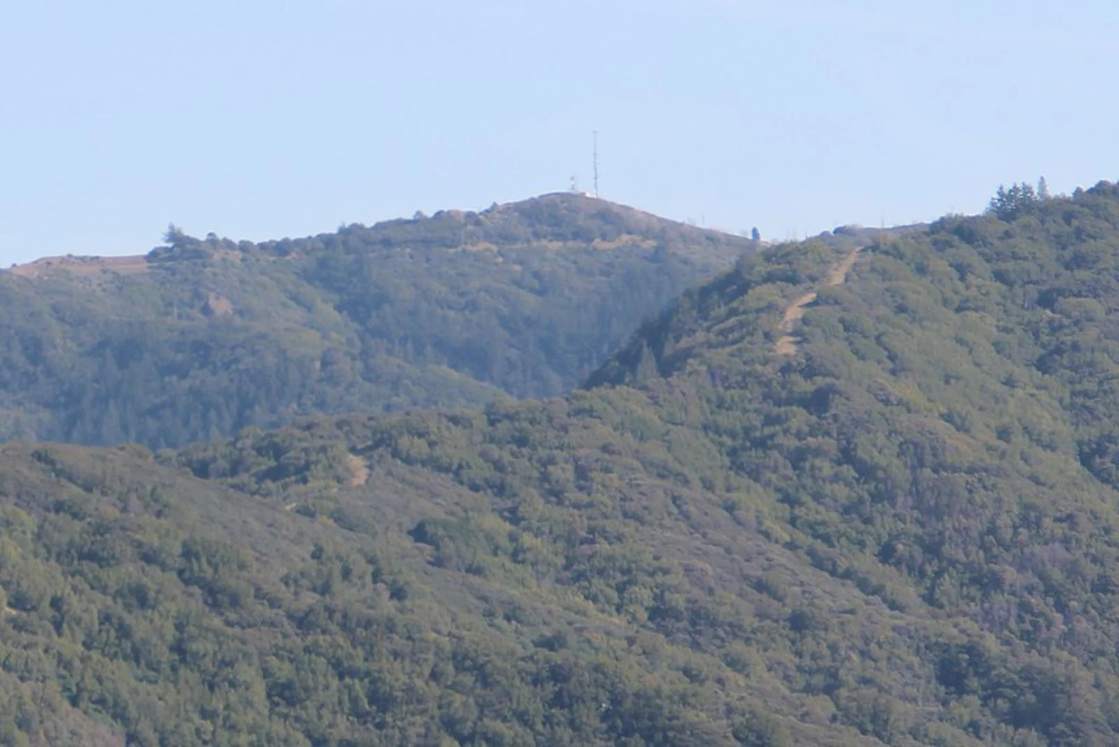 An image depicting the trail Sawtooth Trail and its surrounding area.