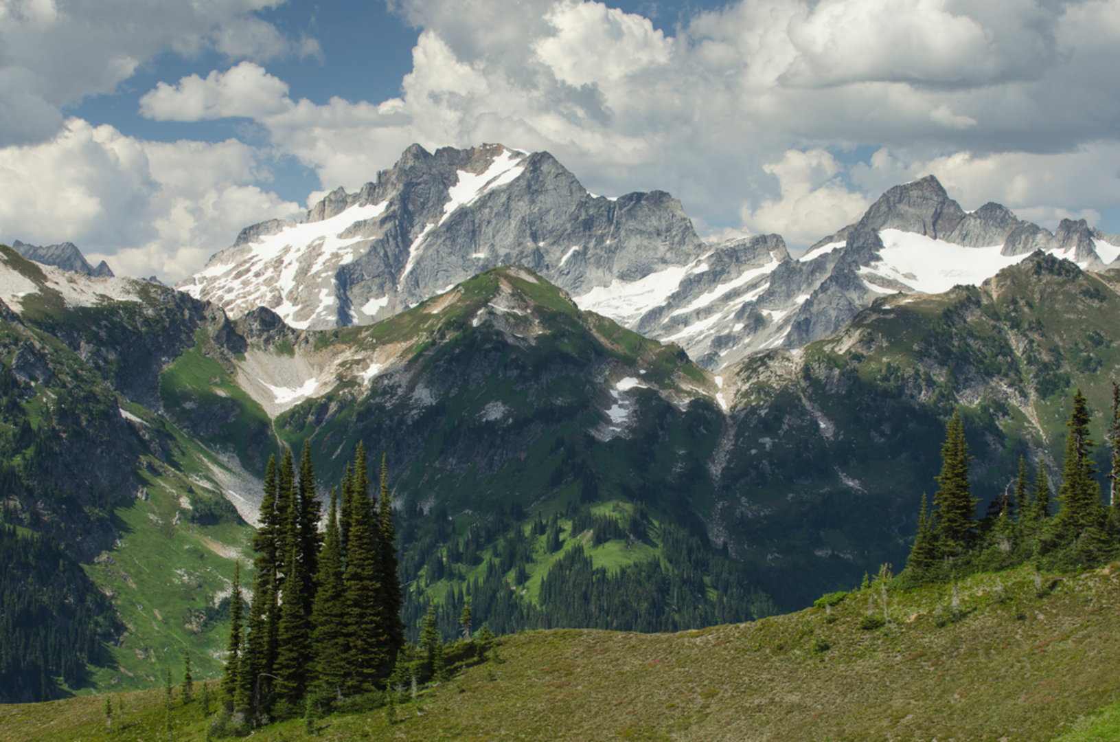 An image depicting the trail West Fork Agnes Creek Trail via PCT - Washington Section K Trail and its surrounding area.