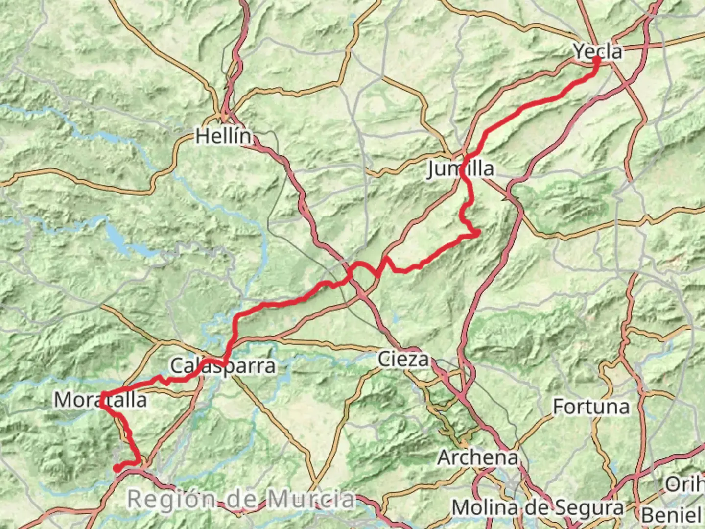 An image depicting the trail GR 251 Camino de la Cruz del Altiplano and its surrounding area.