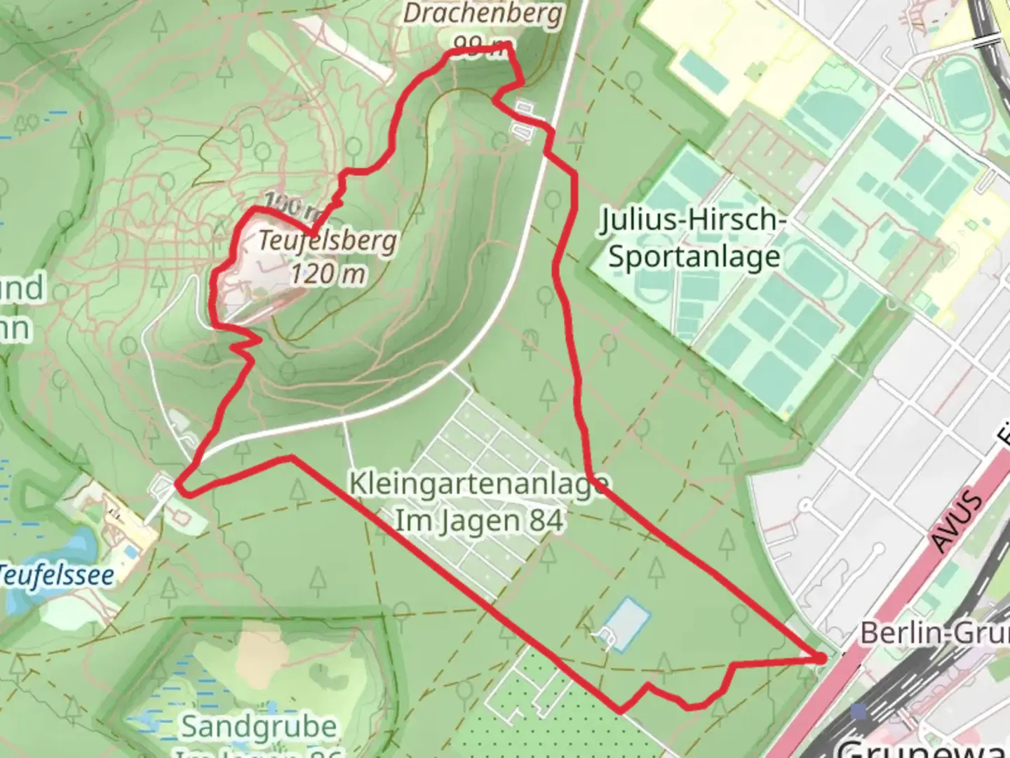 An image depicting the trail Teufelsberg Circle and its surrounding area.