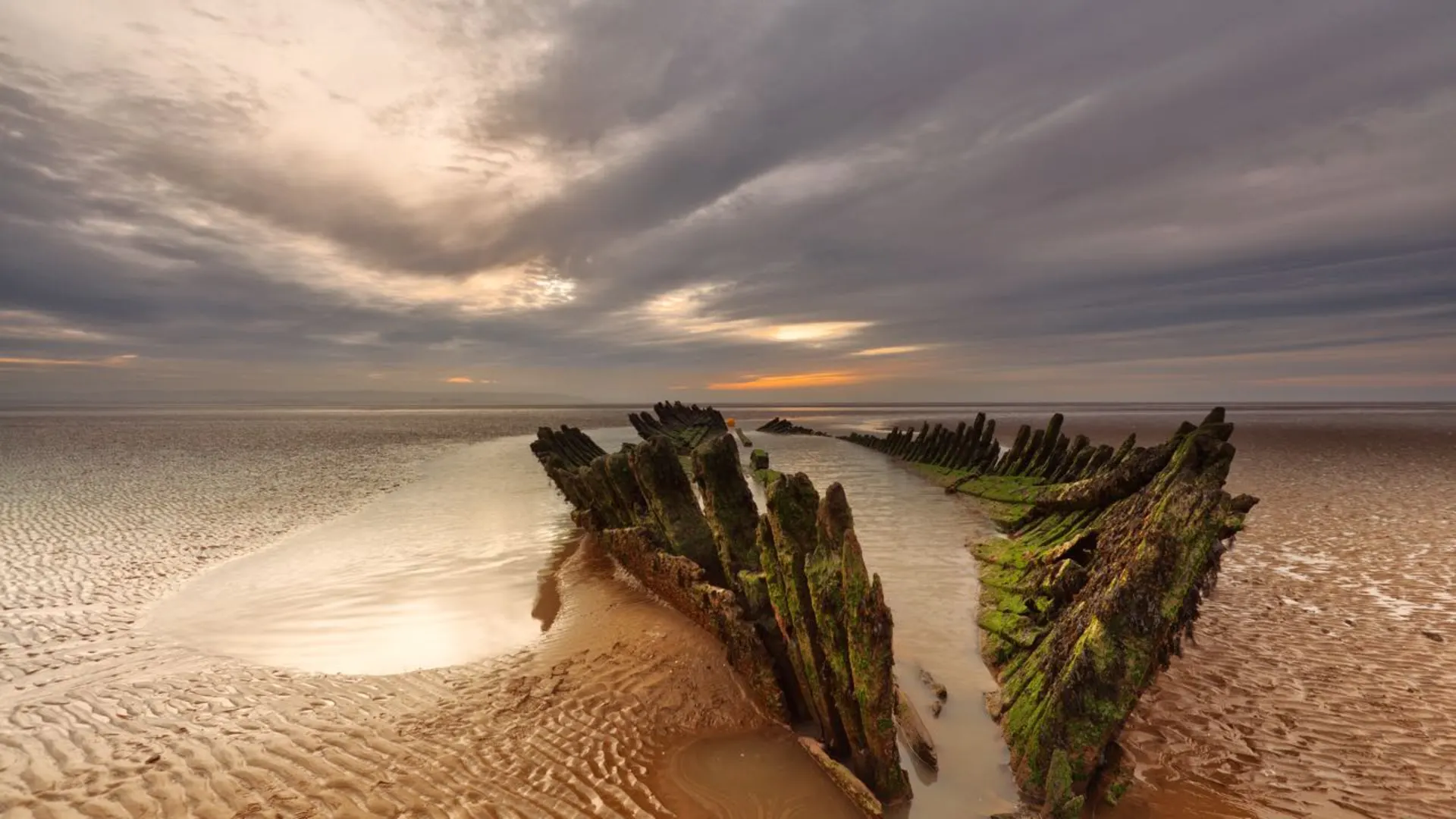 An image depicting the trail England Coast Paths - Southwest N and its surrounding area.