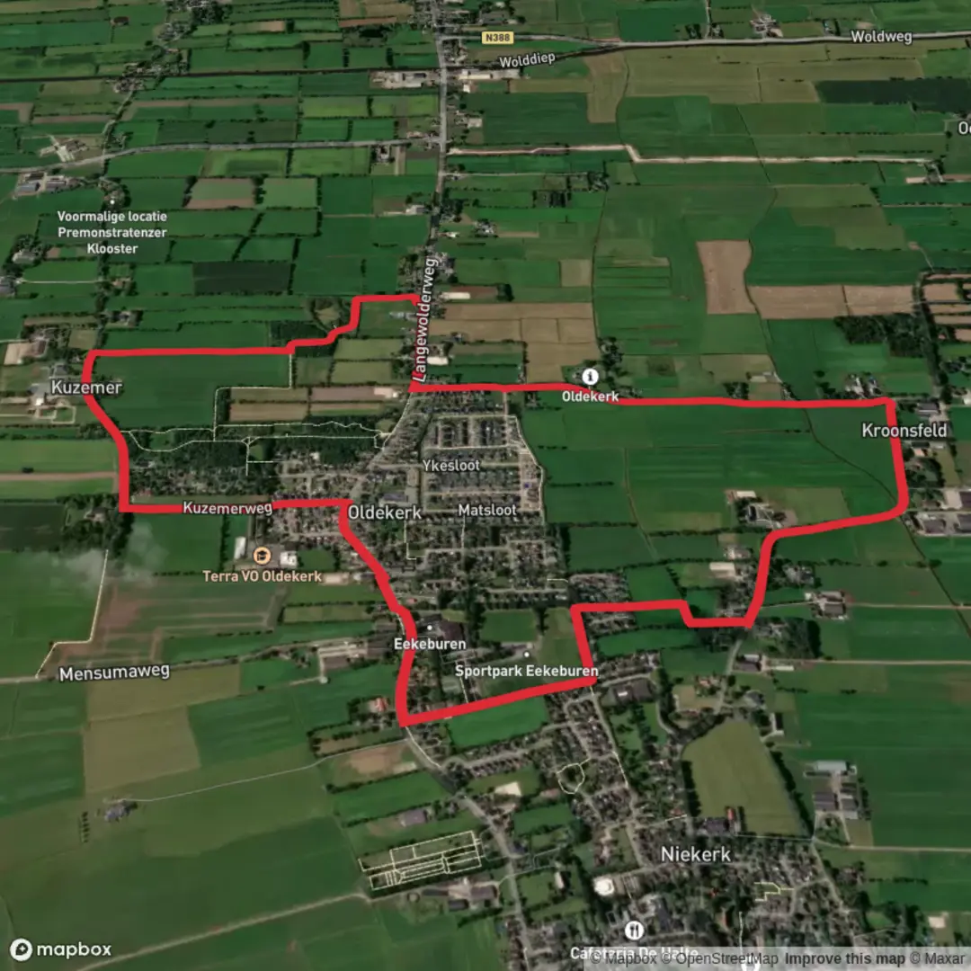 An image depicting the trail Oldekerk Loop via Kroonsfelder Weg and its surrounding area.