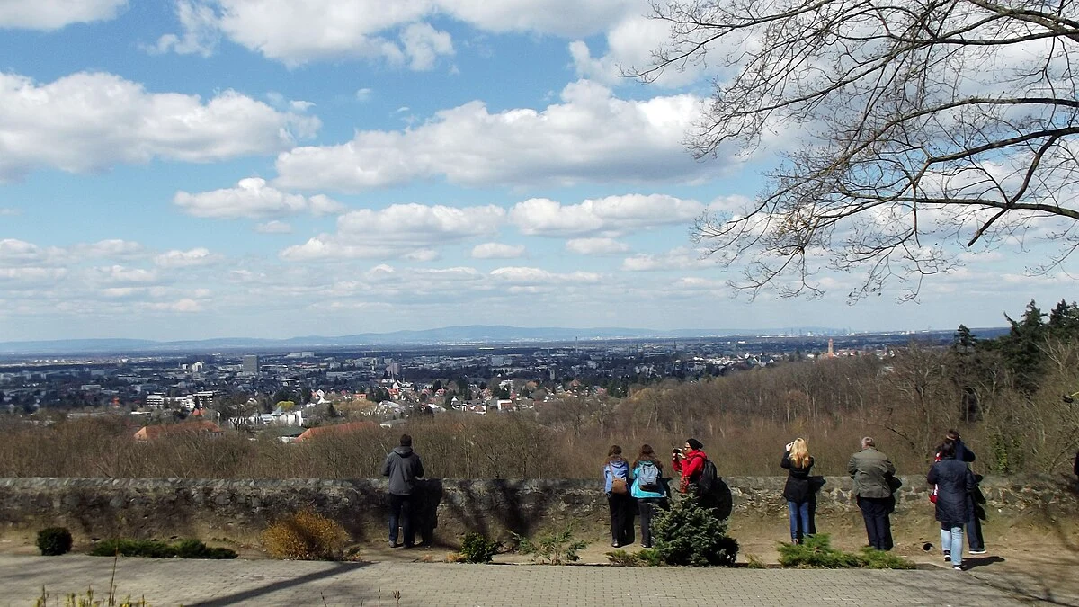 Ludwigsturm, Prinzenberg and Modaubrücke Walk via Sieben Hügel Steig