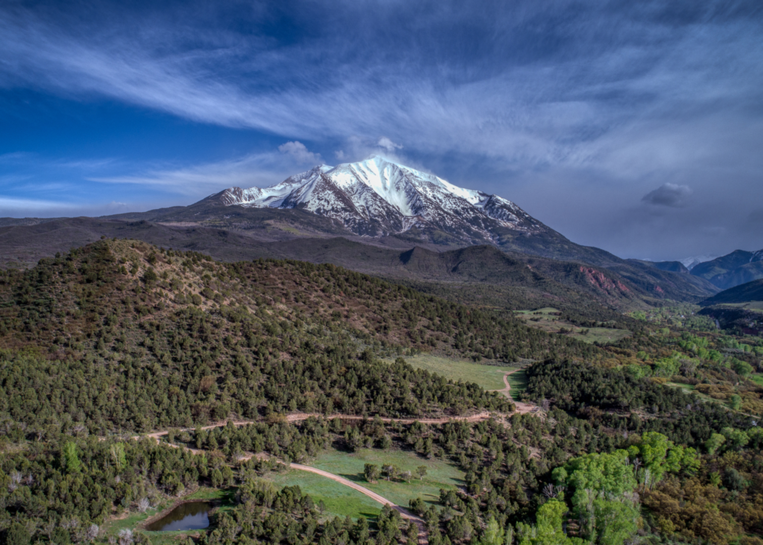 An image depicting the trail Capitol Ditch Trail and its surrounding area.