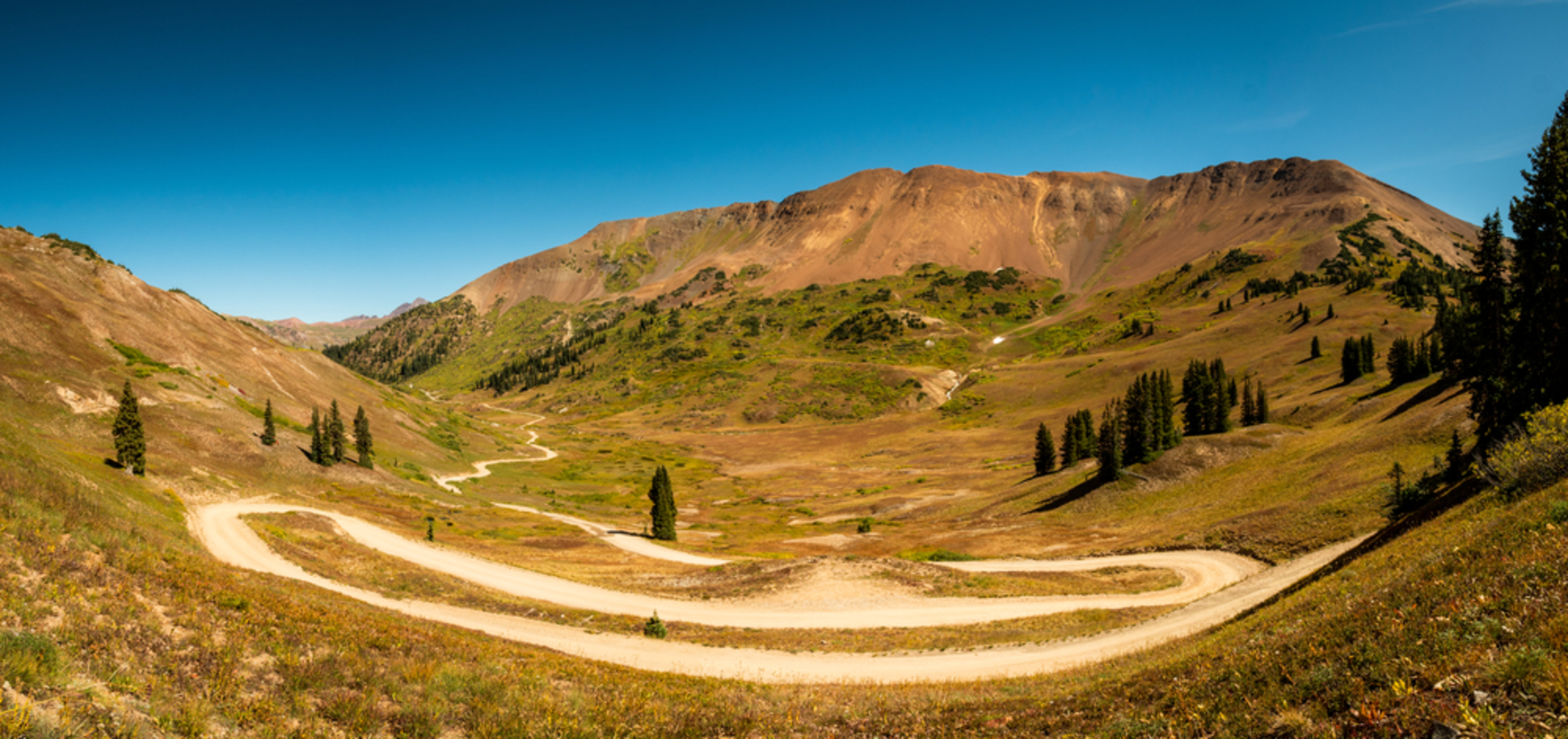An image depicting the trail Thompson Flat and Yule Lakes via Yule Pass Trail and its surrounding area.
