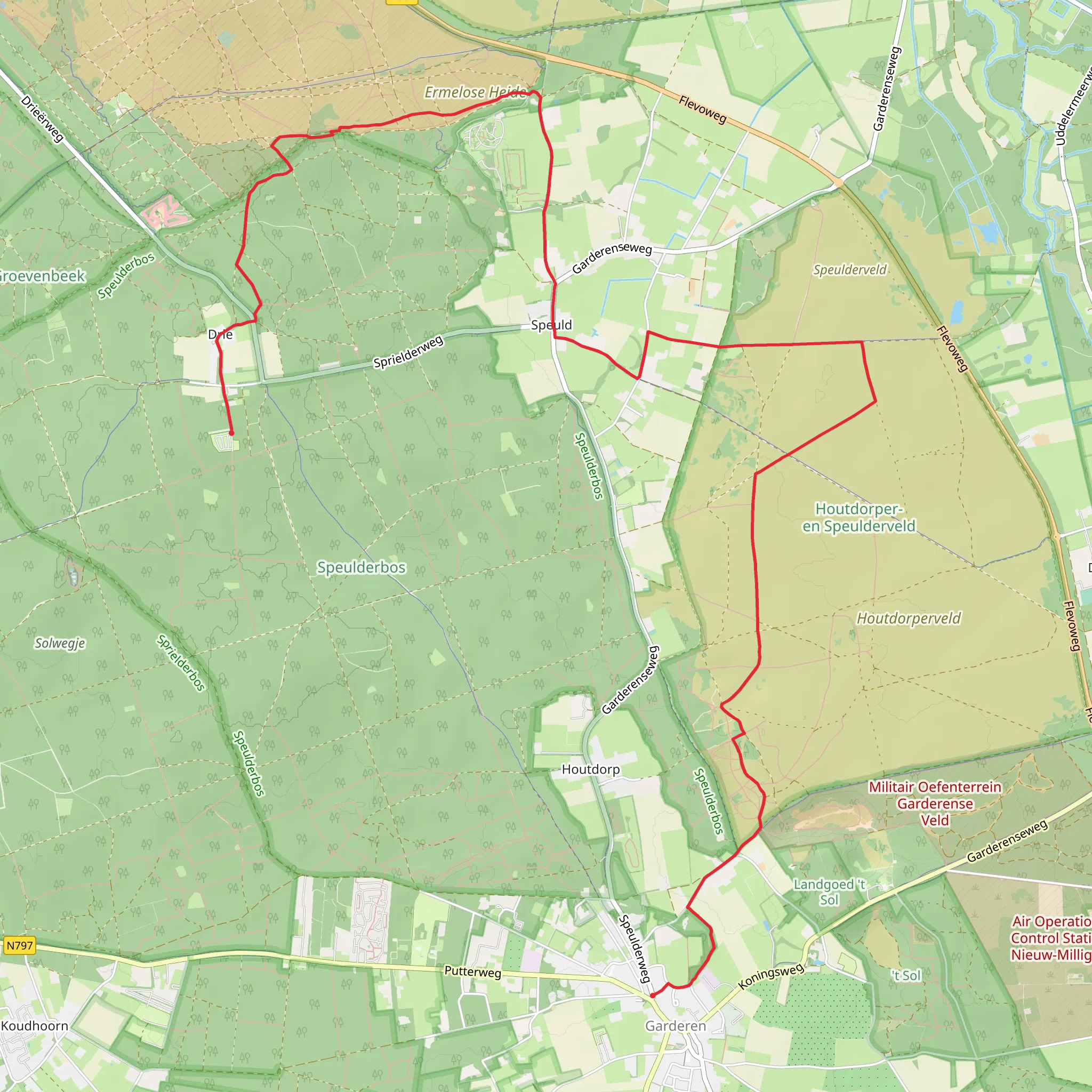 Garderen to Natuukamperterrein Drie via Beumelerberg and Konings Weg mobile static map