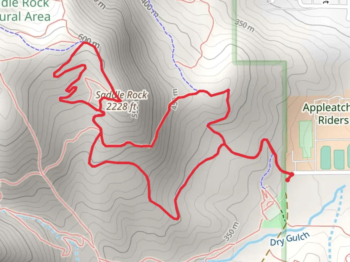An image depicting the trail Saddle Rock Loop Trail and its surrounding area.