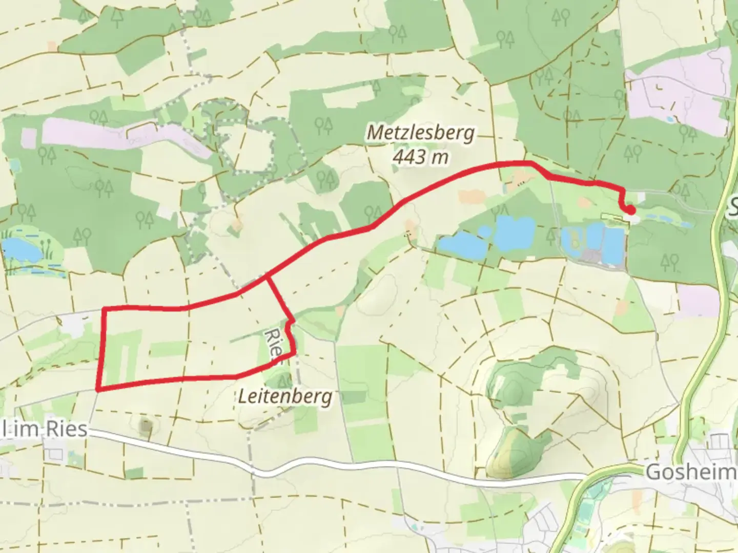 An image depicting the trail Rundwanderweg Monheim 19 and its surrounding area.
