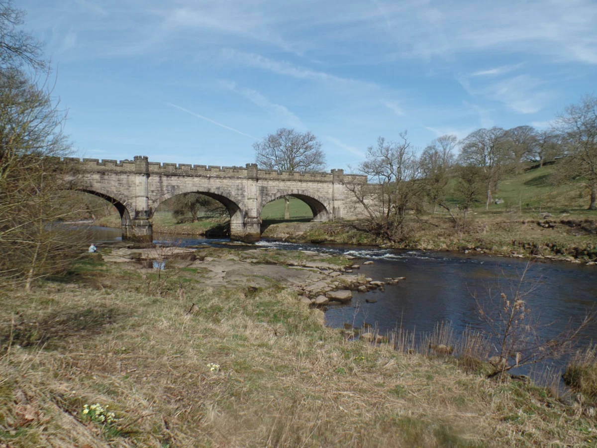 Ilkley to Burnsall via River Wharfe