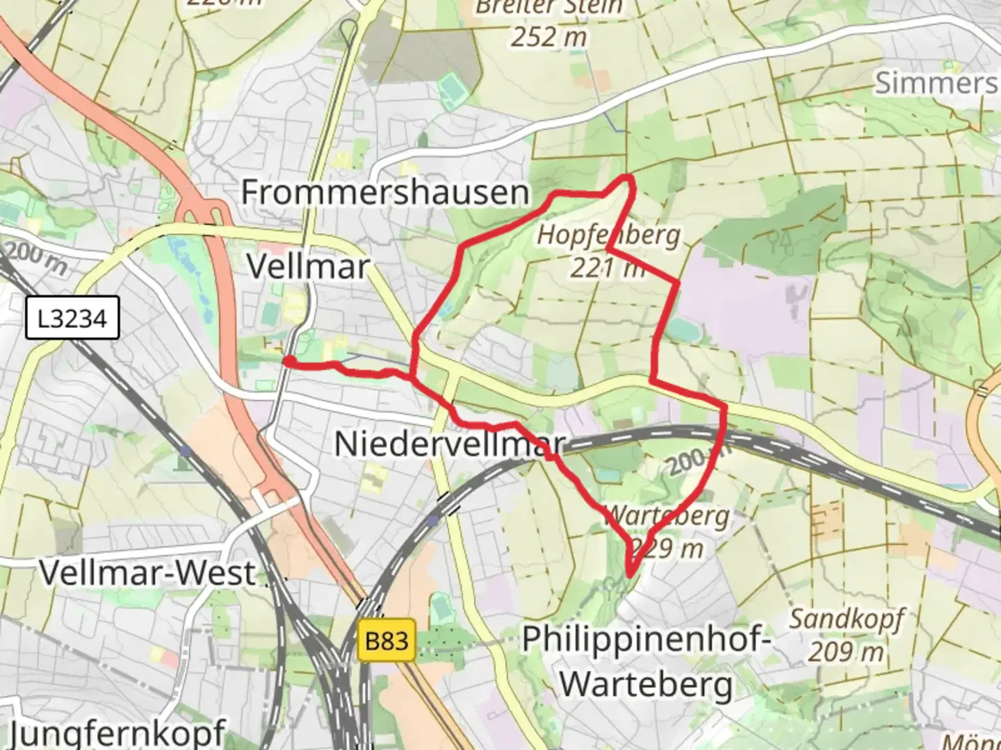 An image depicting the trail Hopfenberg via Vellmar H3 - Wartebergweg and its surrounding area.
