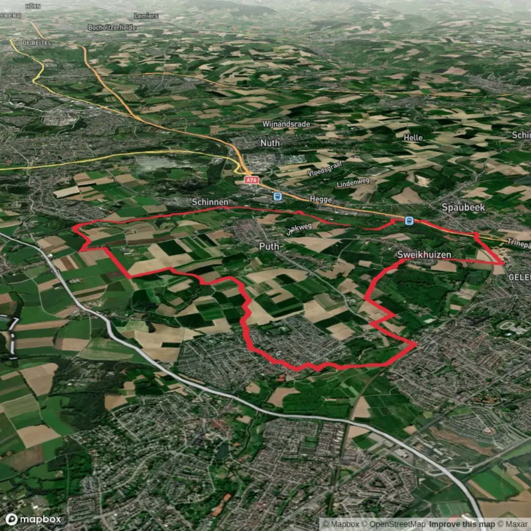 An image depicting the trail Pater Karel Weg and Schinnen Sanikerberg Route and its surrounding area.