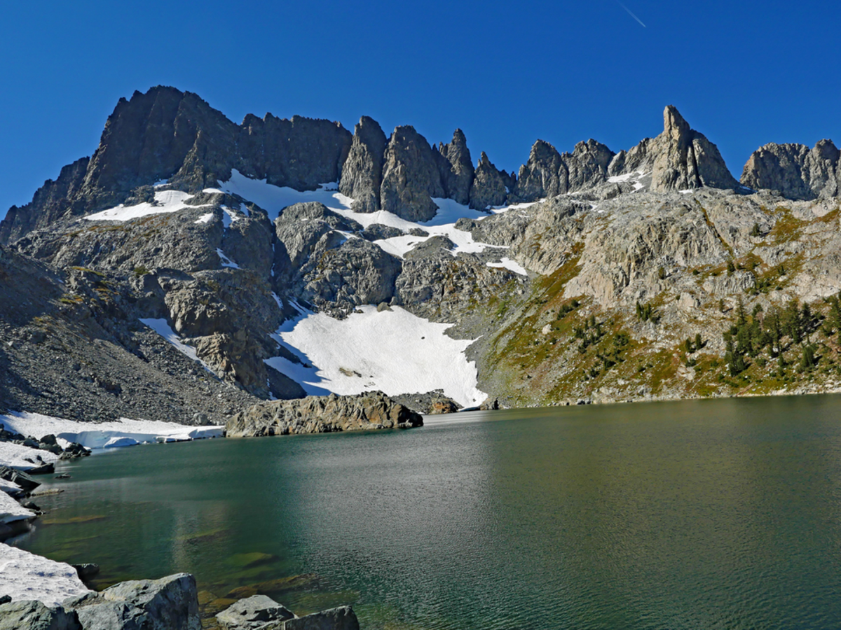 Minaret Lake via John Muir Trail