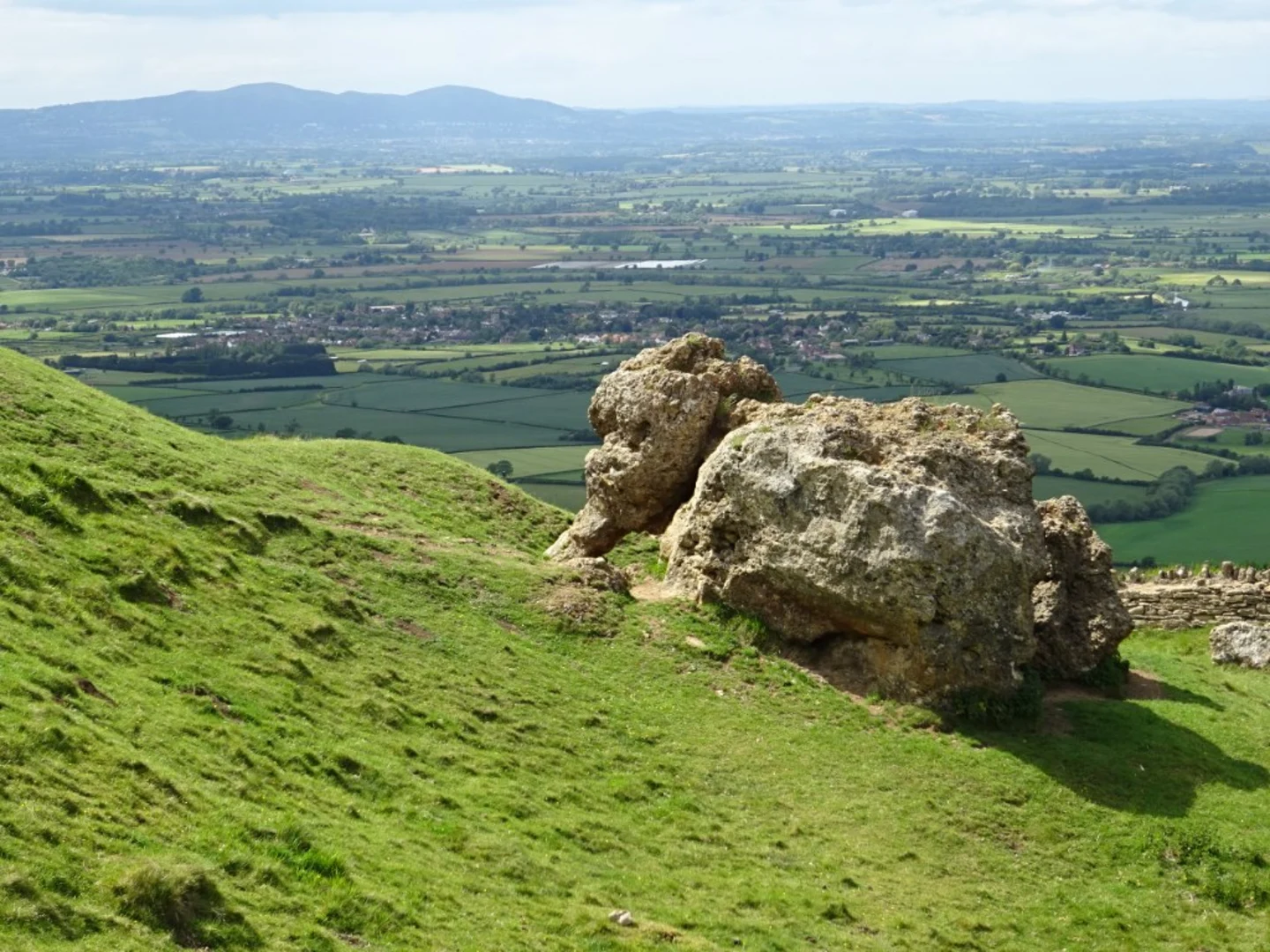 An image depicting the trail Brendon Hill and Doctors Wood Loop and its surrounding area.