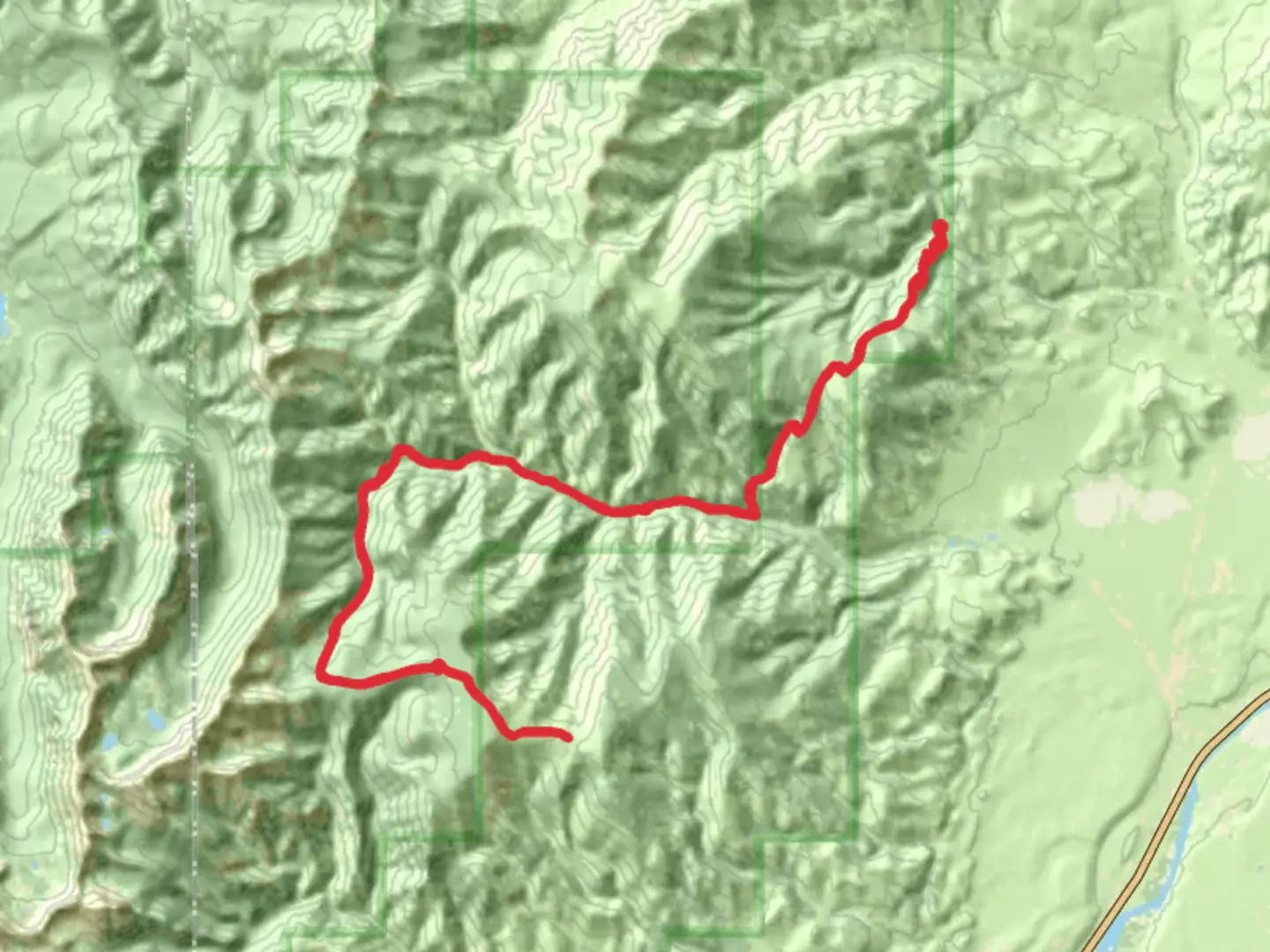 An image depicting the trail Mud Lake via Eightmile Creek Trail and its surrounding area.