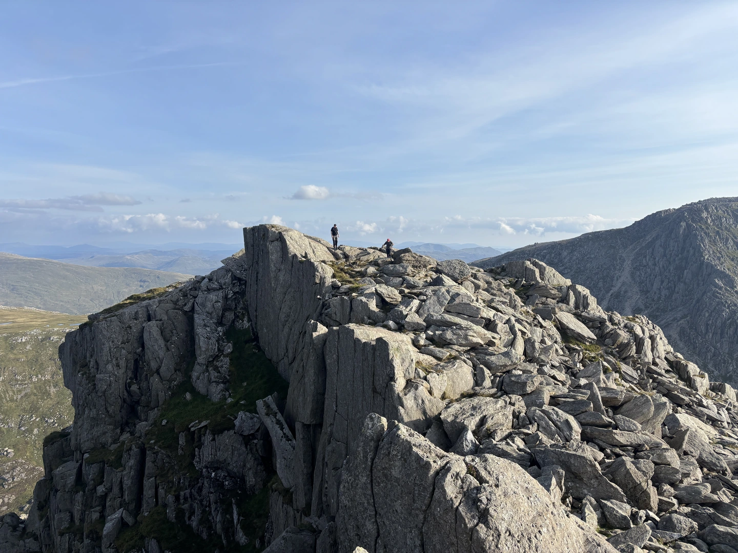 An image depicting the trail Tryfan (North Ridge Scramble) and its surrounding area.