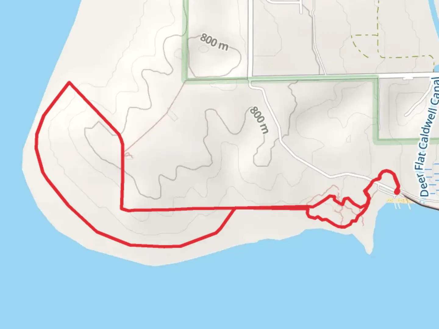 An image depicting the trail Lake Lowell Overlook Loop and its surrounding area.