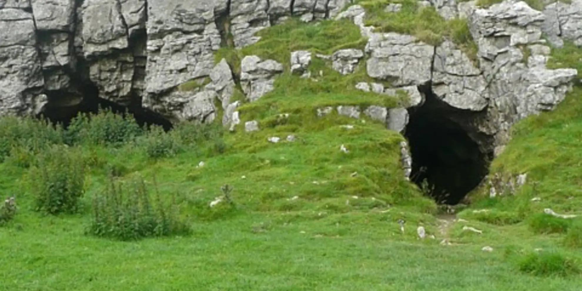 An image depicting the trail Nappa Cross and Victoria Cave from Langcliffe and its surrounding area.