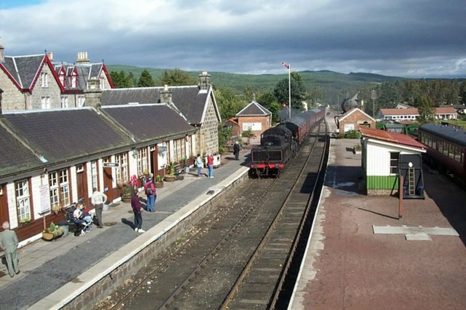An image depicting the trail Pine Marten Trail and its surrounding area.