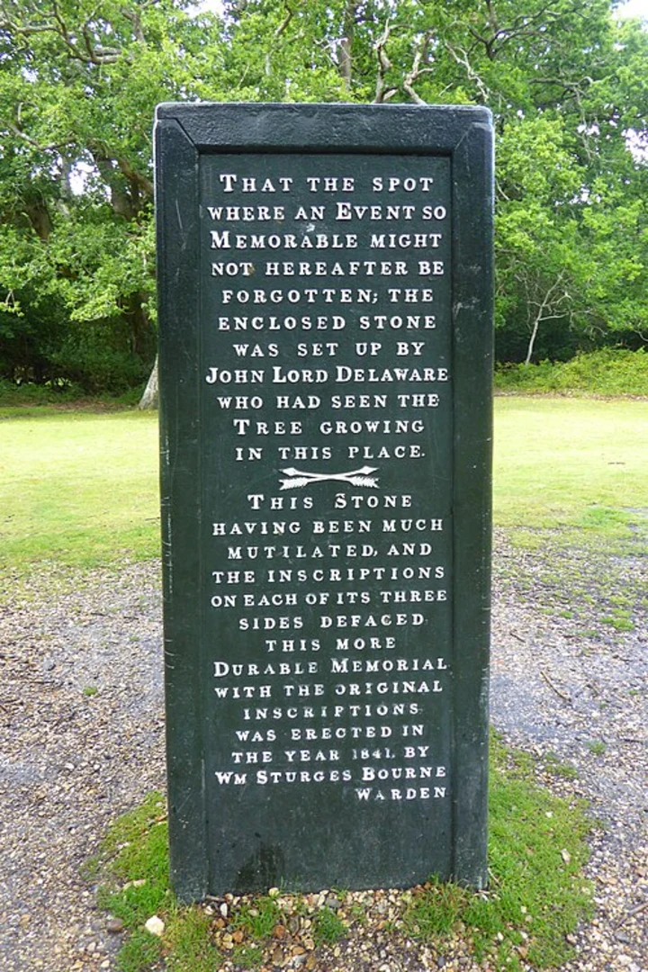 An image depicting the trail Upper Canterton Loop and its surrounding area.