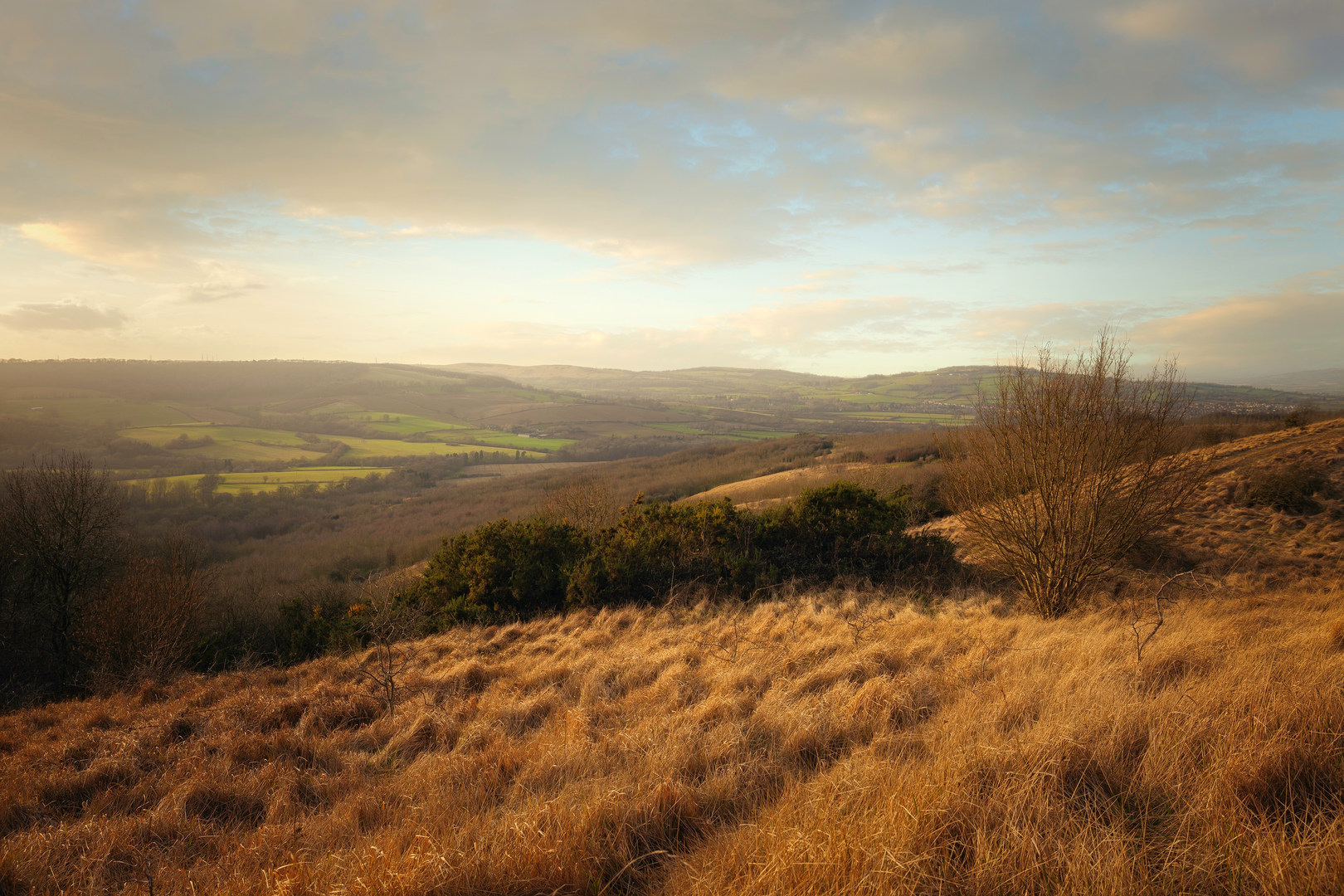 An image depicting the trail Cotswold Ring and its surrounding area.