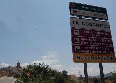 Through the Fondo del Mezquín Ravine PR TE 13