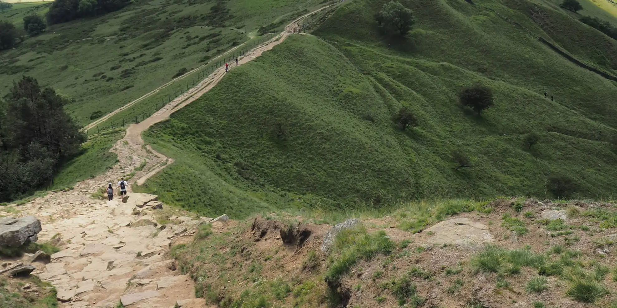 An image depicting the trail Back Tor and The Wheel Stones from Fairholme and its surrounding area.