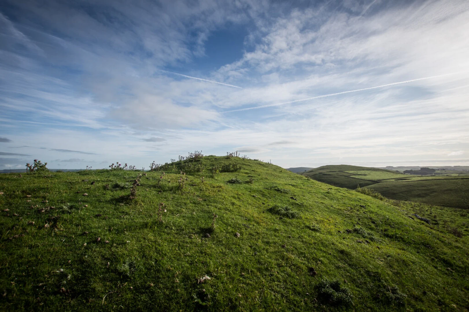 An image depicting the trail River Manifold Loop - Wetton and its surrounding area.