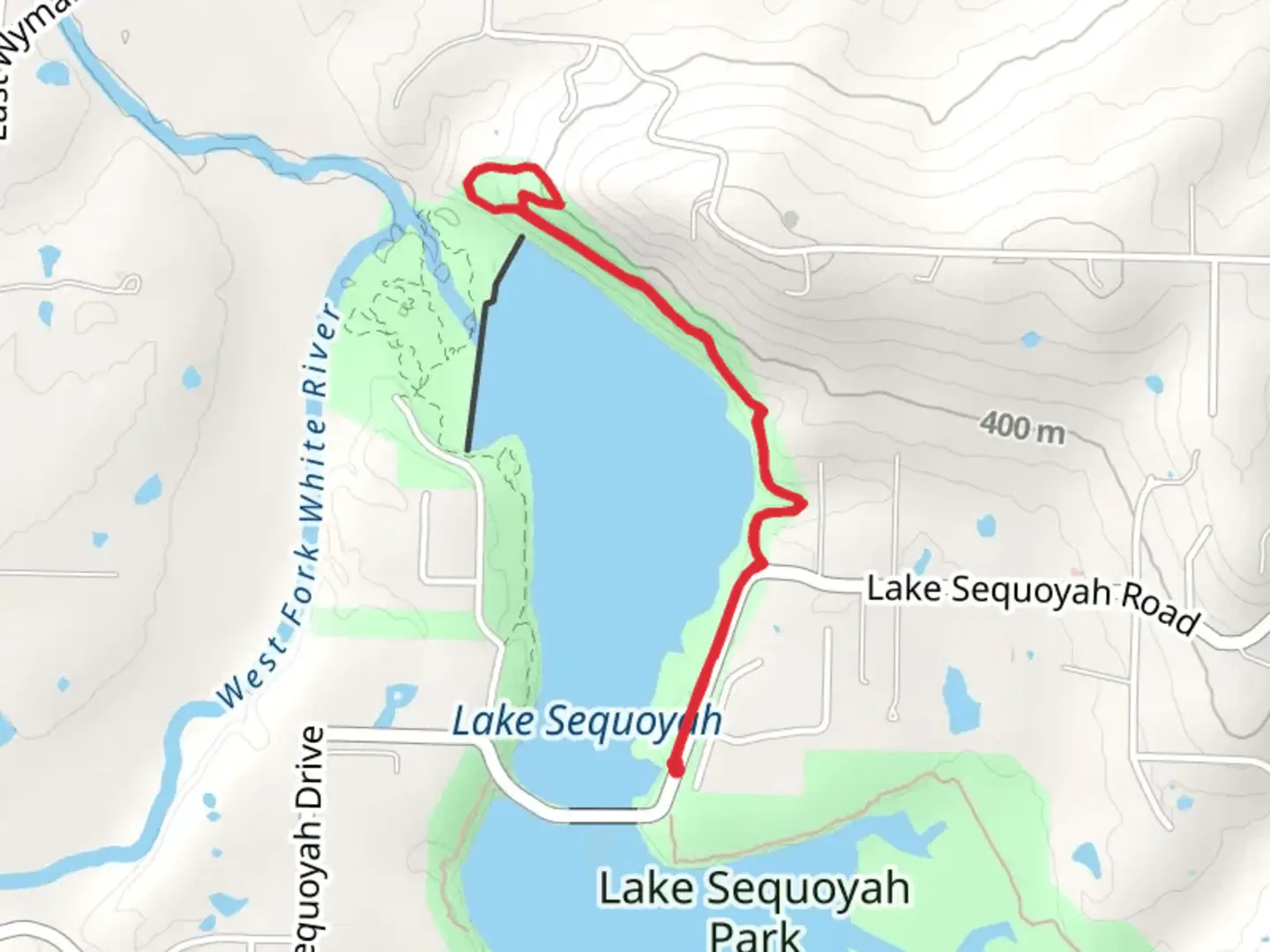 An image depicting the trail Lake Sequoyah - Kingfisher Trail and its surrounding area.