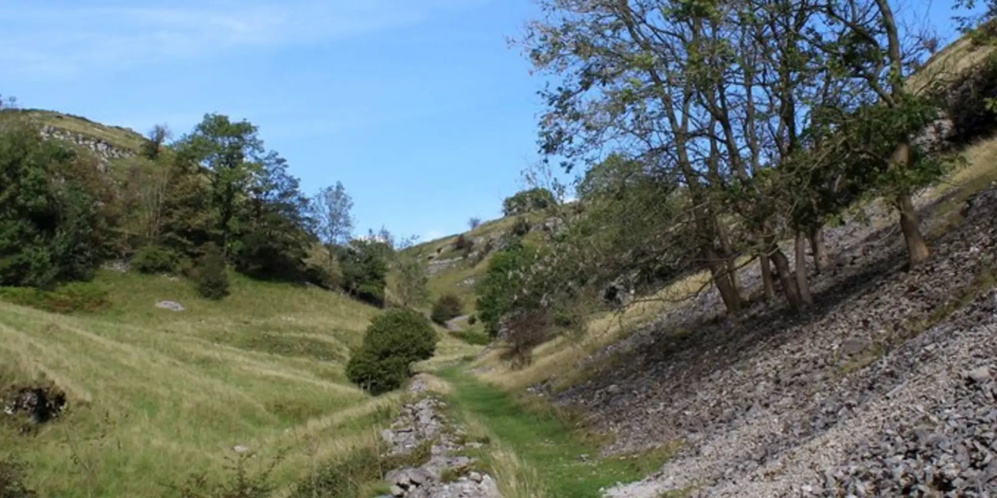 An image depicting the trail Haddon Grove Farm Walk and its surrounding area.