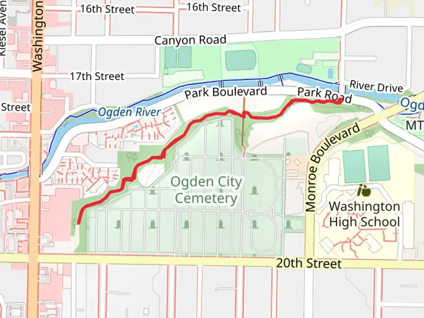 An image depicting the trail Bluff Trail and its surrounding area.