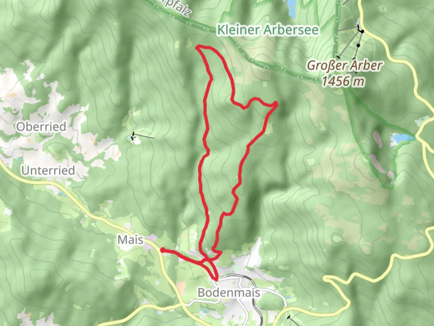 An image depicting the trail Fuchsreiben and Auerhahnstrabe Loop via Bodenmais and its surrounding area.