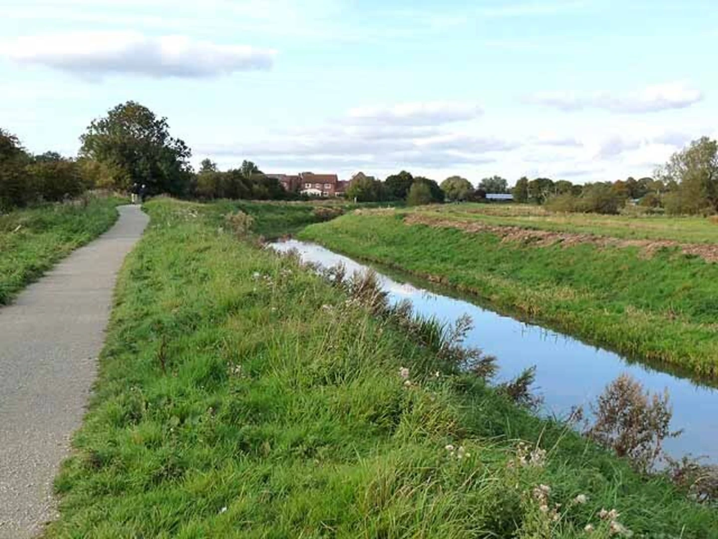 An image depicting the trail Horncastle Walk and its surrounding area.