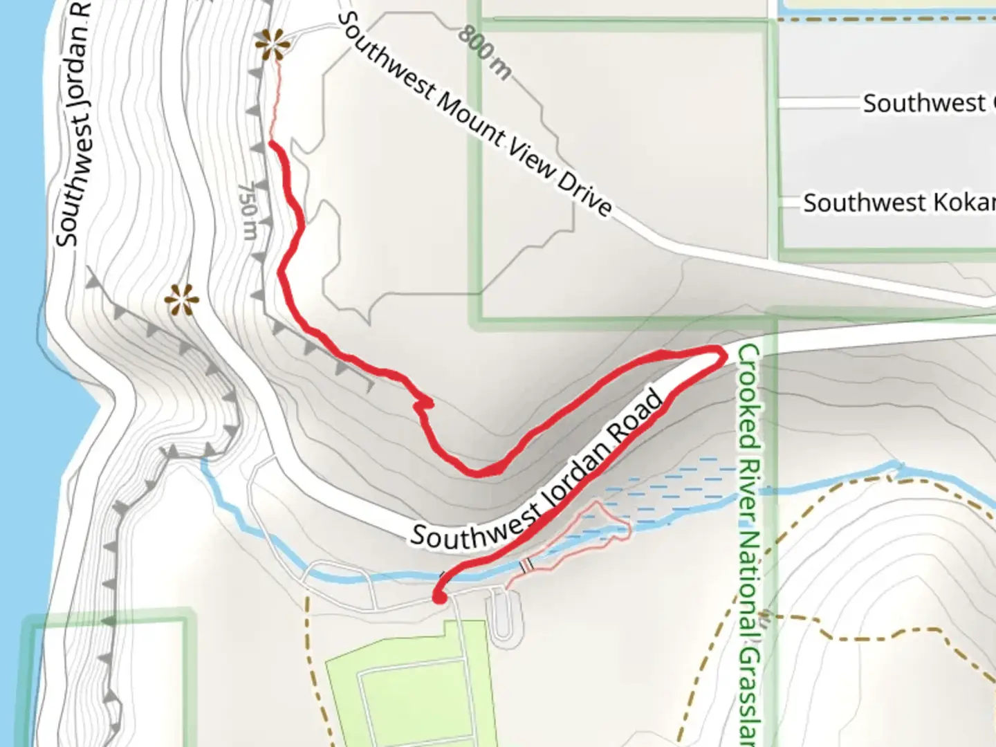 An image depicting the trail Crooked River Rim Trail and its surrounding area.