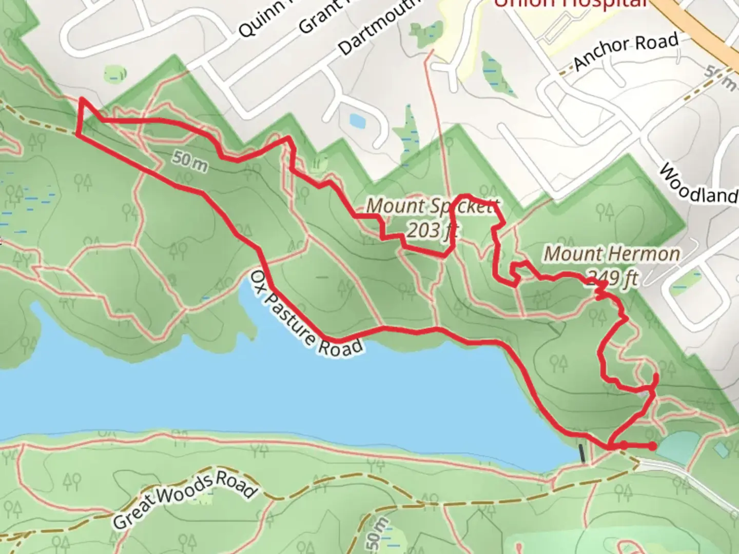 An image depicting the trail Mount Hermon and Mount Spickett Loop via Ox Pasture Road and its surrounding area.