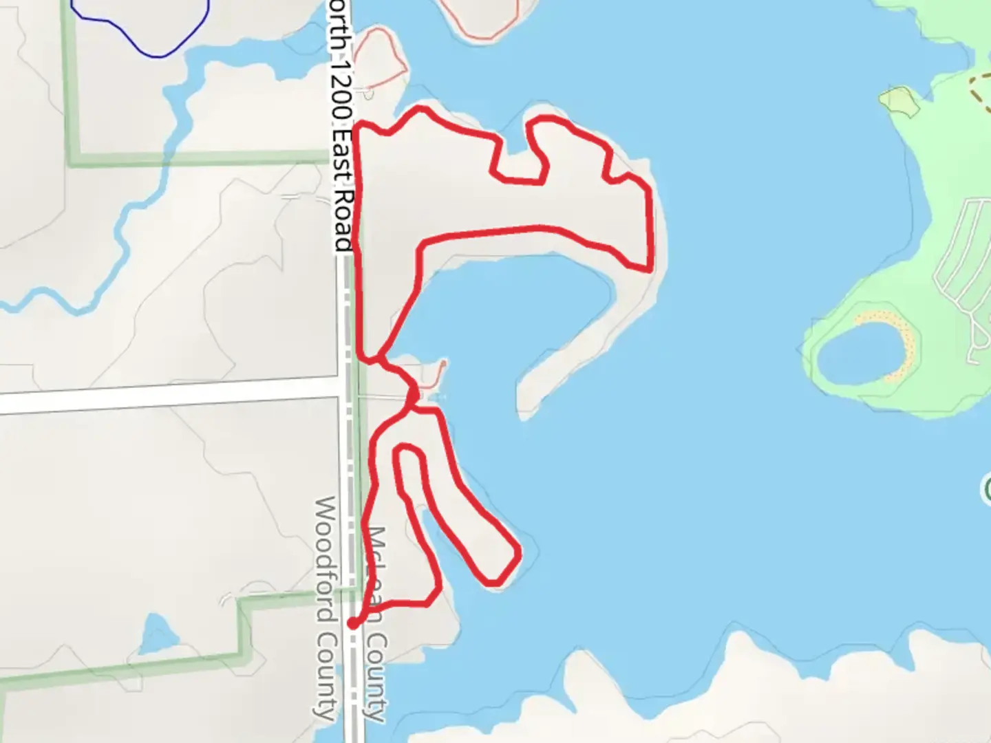 An image depicting the trail Evergreen Lake West Shore Loop and its surrounding area.