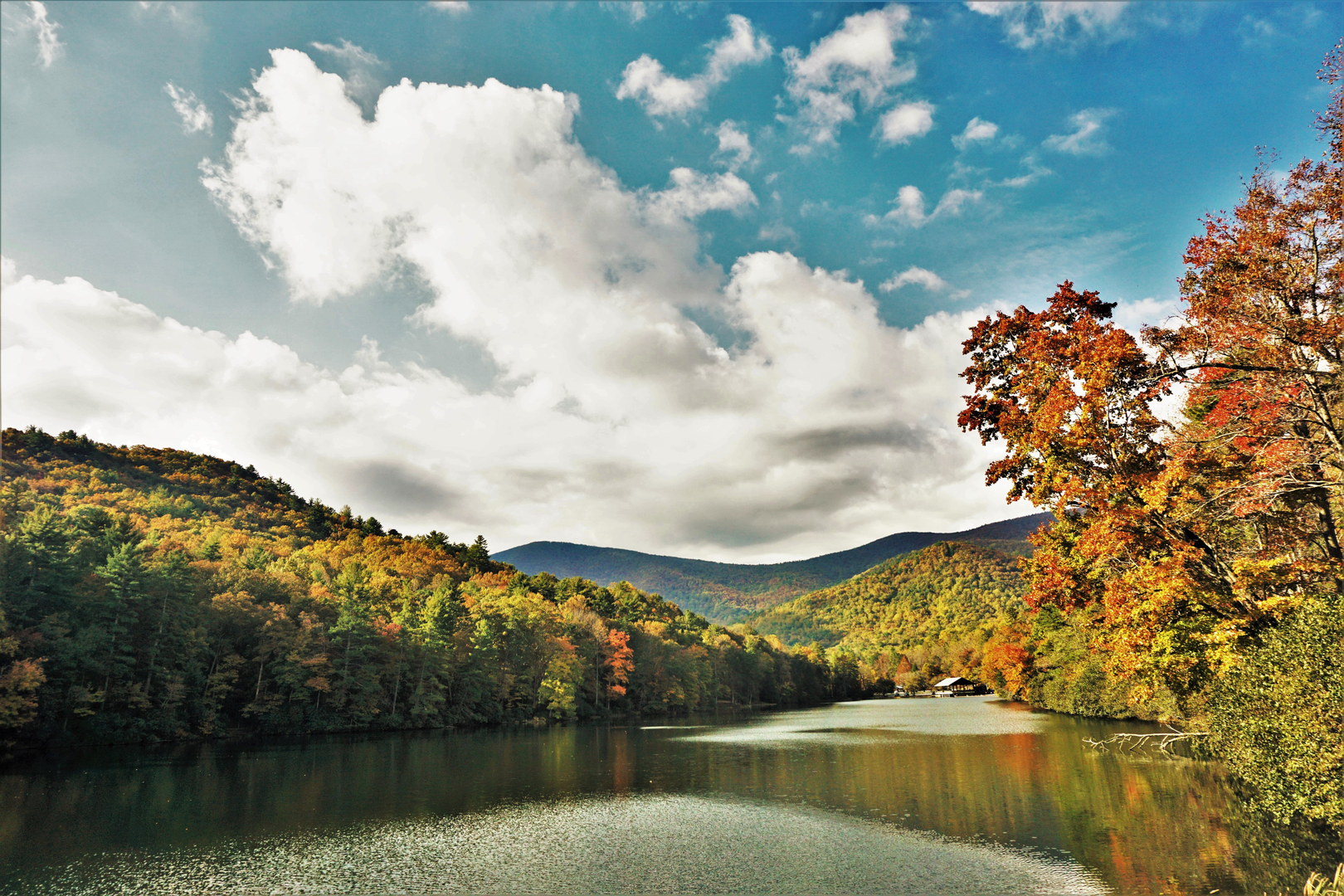 An image depicting the trail Pinhoti Trail - Georgia and its surrounding area.