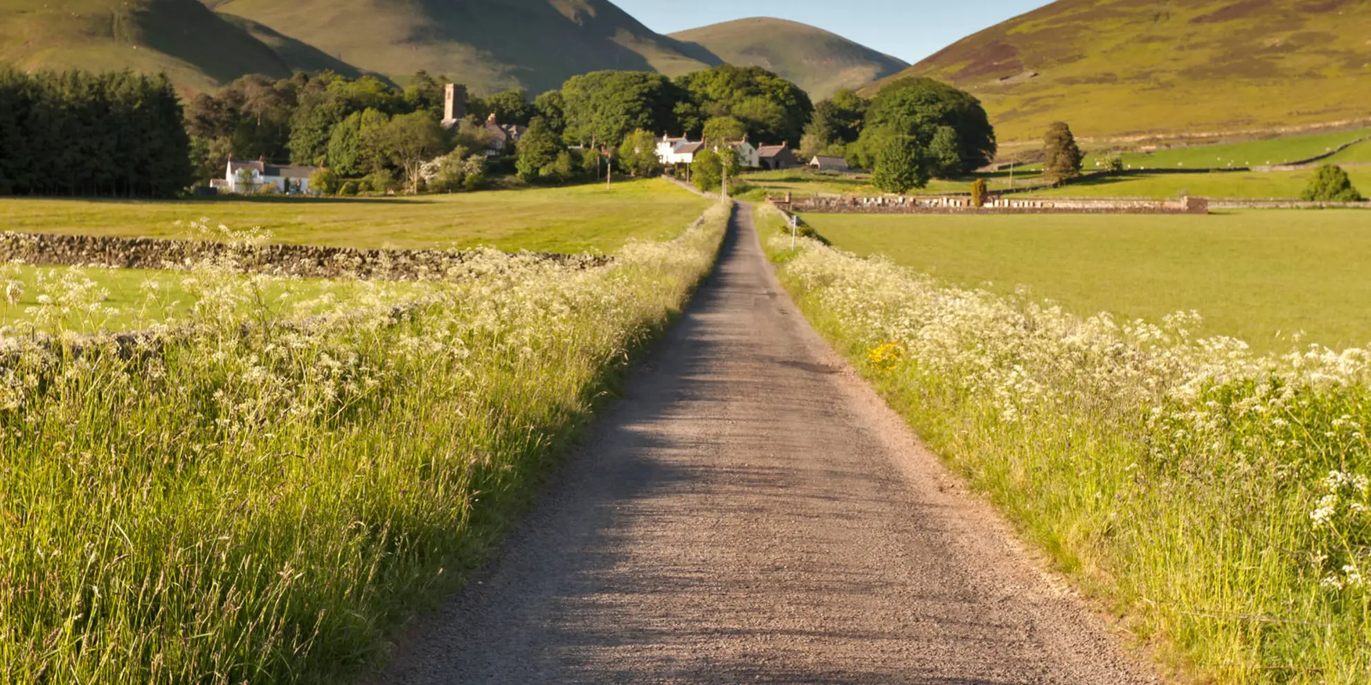 An image depicting the trail Black Hill and Well Hill from Durisdeer and its surrounding area.