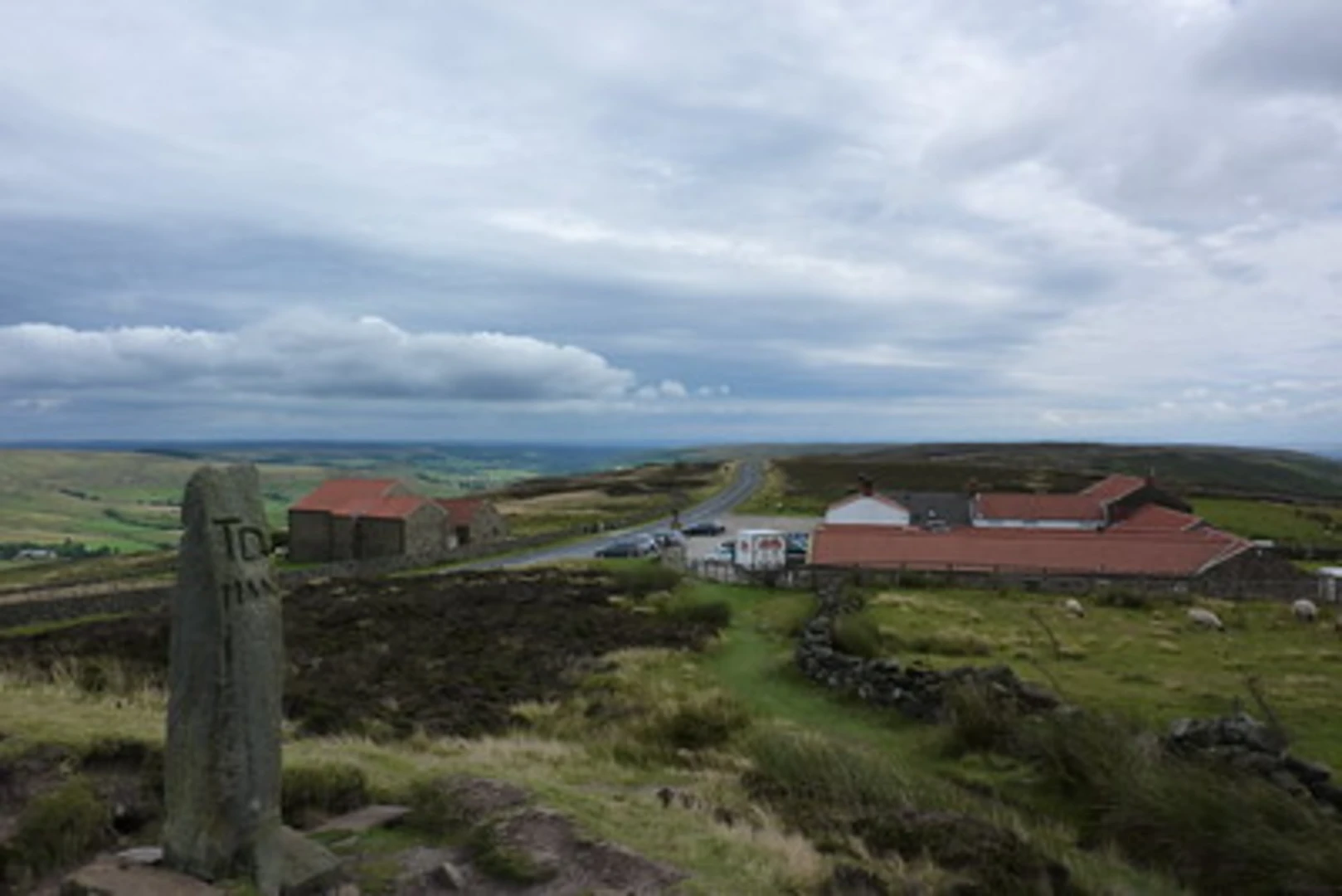 An image depicting the trail Blakey Ridge and Glaisdale Rigg via Coast to Coast Walk and its surrounding area.