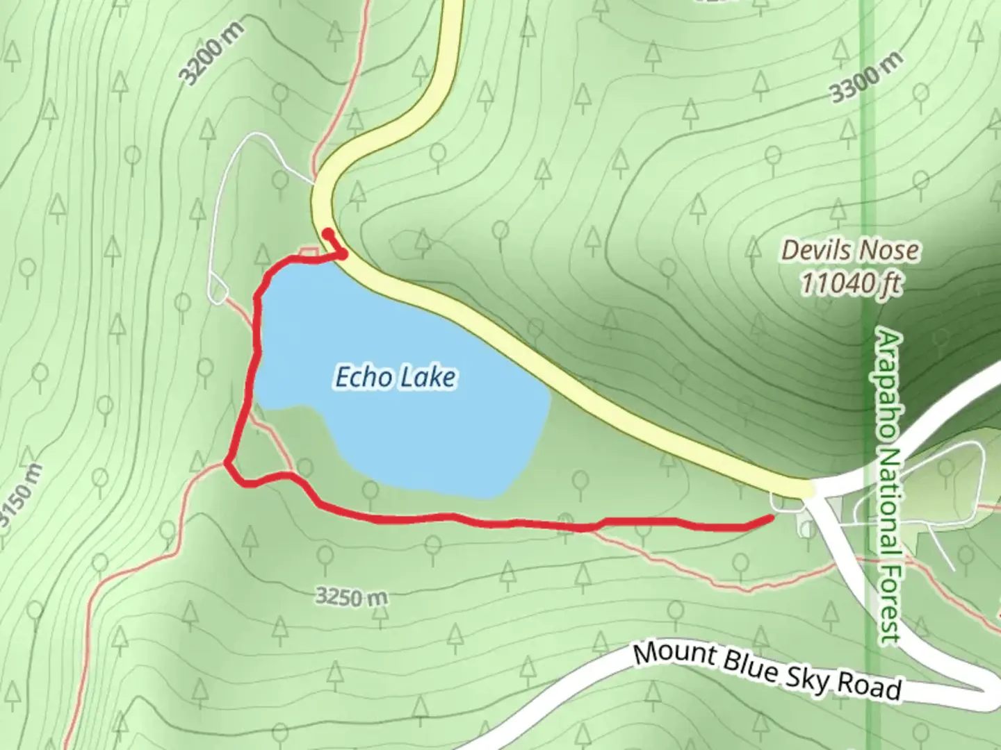 An image depicting the trail Echo Lake West Shore Trail and its surrounding area.