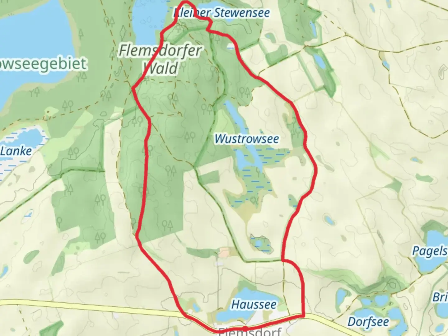 An image depicting the trail Großer Stewensee and Kleiner Buttersee via Flemsdorfer Wald and its surrounding area.