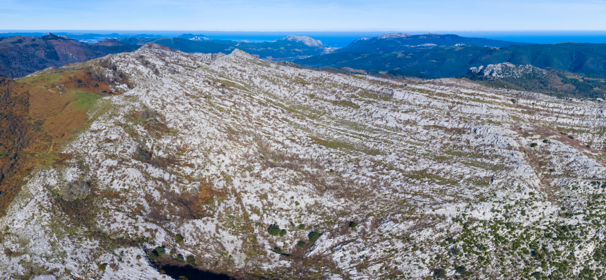 An image depicting the trail Jorios PR BI 120 and its surrounding area.