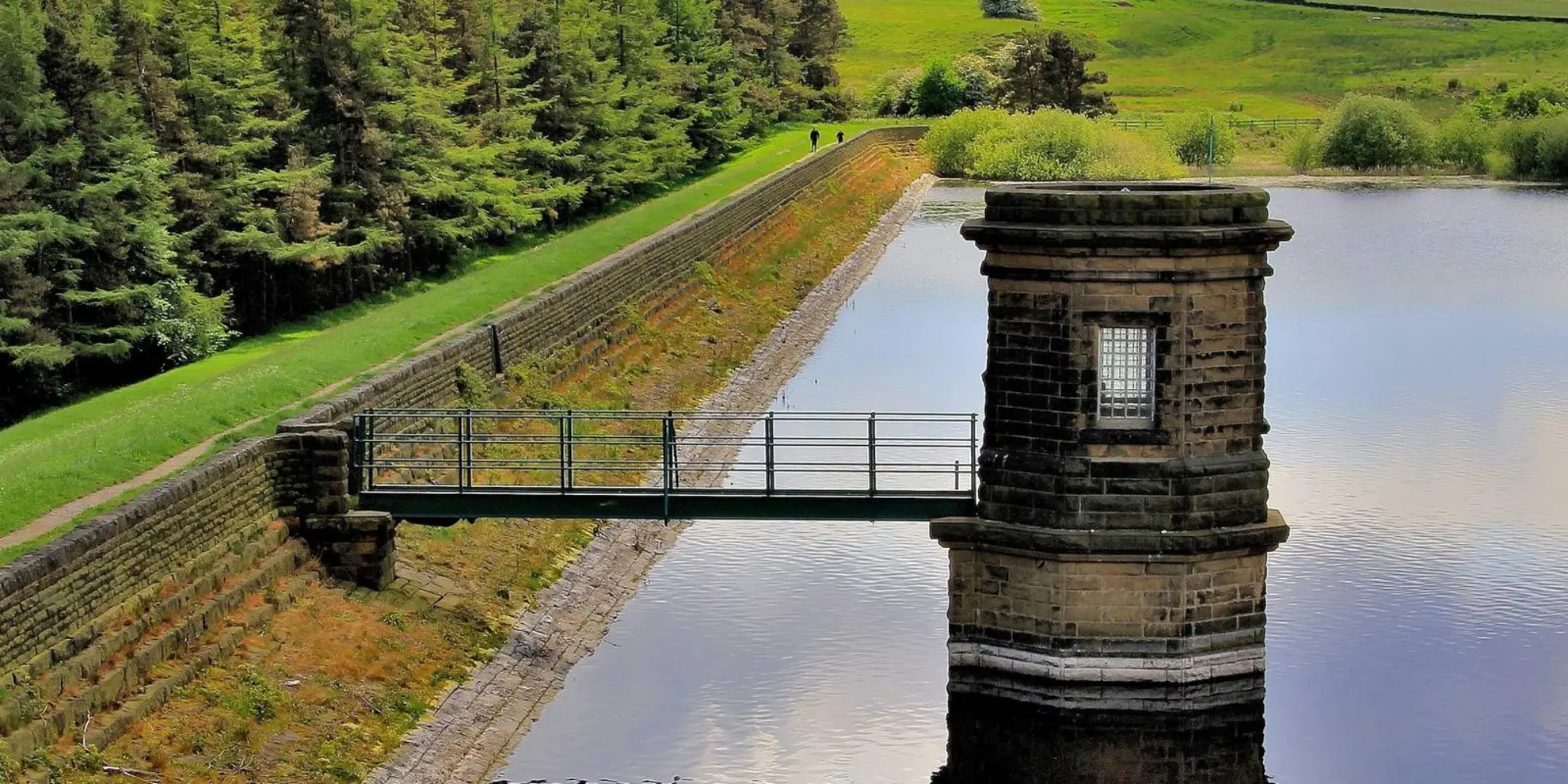 An image depicting the trail Penistone to Shepley Linear and its surrounding area.