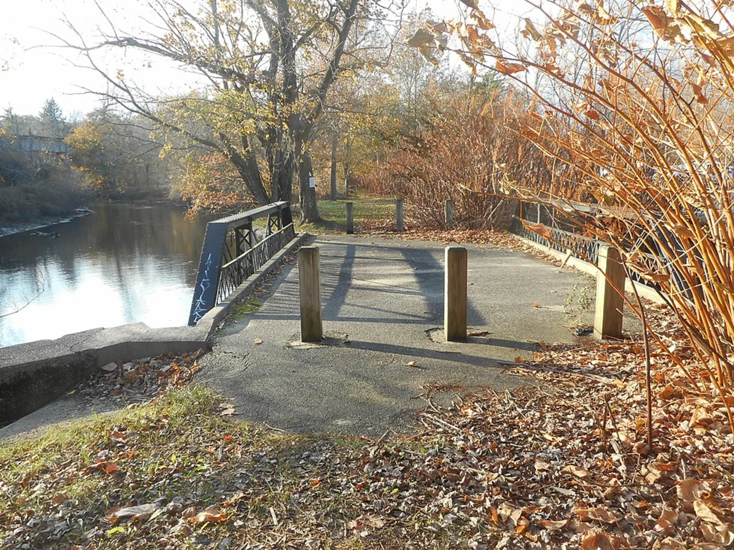An image depicting the trail Sunken Meadow Creek - Nissequogue River and its surrounding area.