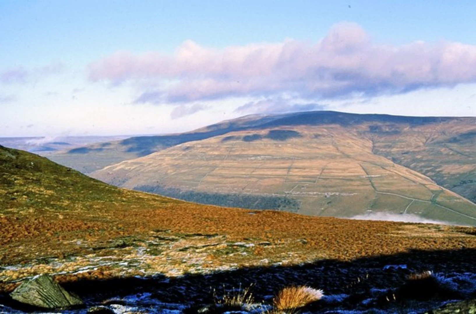 An image depicting the trail Buckden Pike and its surrounding area.