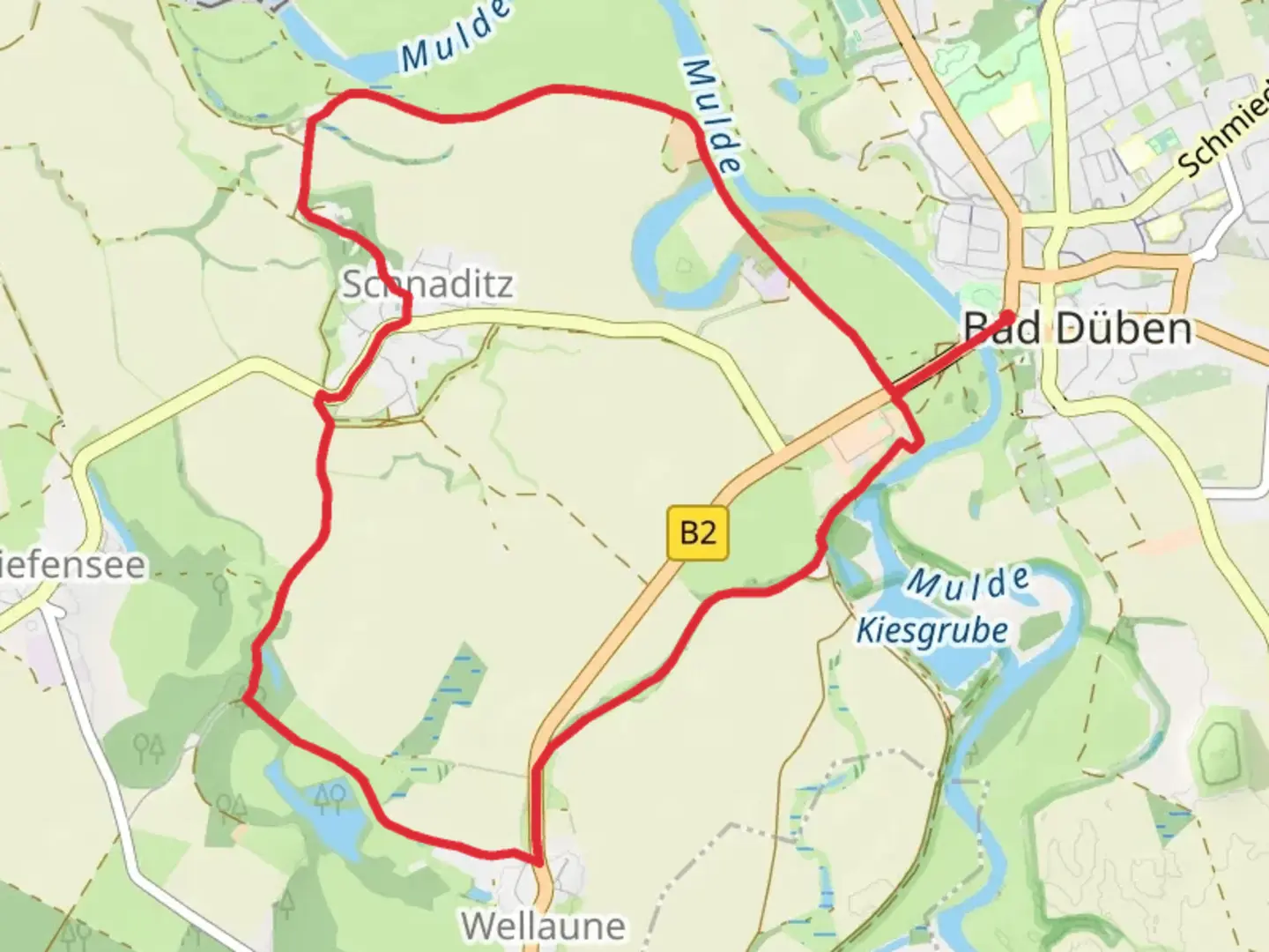 An image depicting the trail Luther Weg Sachsen and its surrounding area.