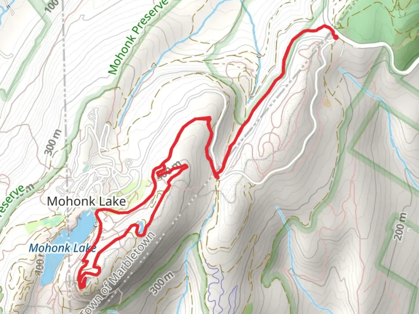 An image depicting the trail Skytop Reservoir and Lily Pond Loop Trail and its surrounding area.