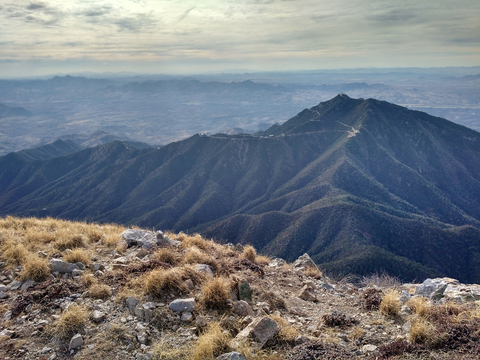 An image depicting the trail Super Loop Trail and its surrounding area.
