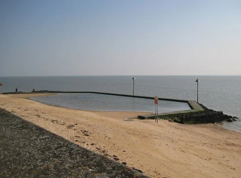 An image depicting the trail Canvey Island Walk and its surrounding area.