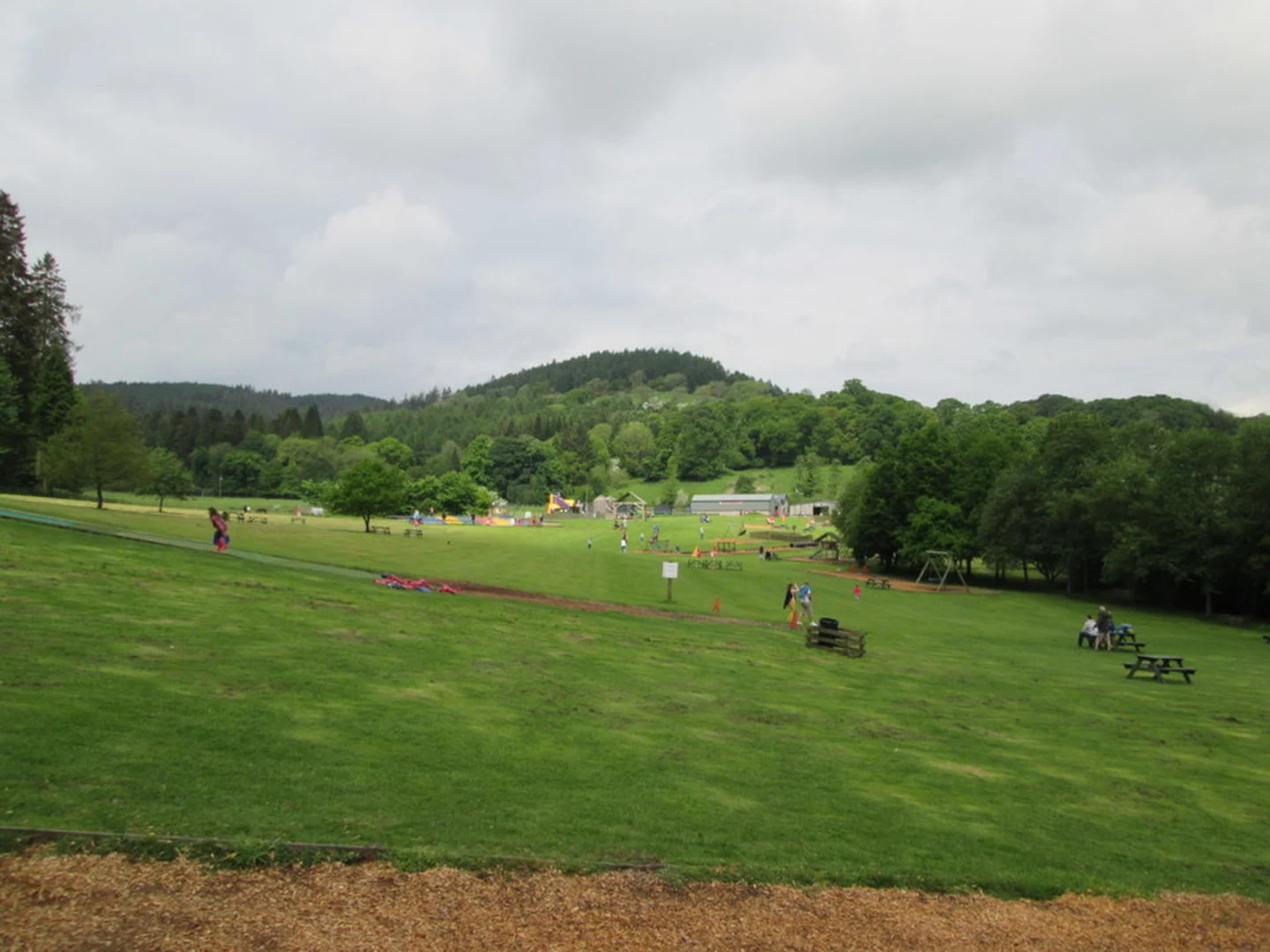 An image depicting the trail Chinney Field via Mabie Burn and its surrounding area.